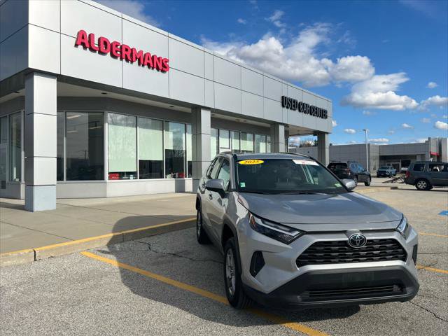 Certified 2025 Toyota RAV4 XLE AWD/4WD image 1