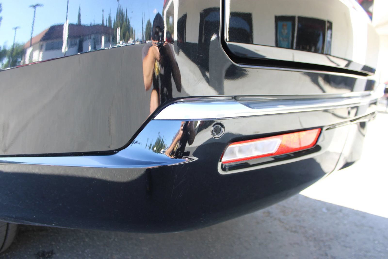 Used 2024 Jeep Wagoneer L Series II RWD image 27