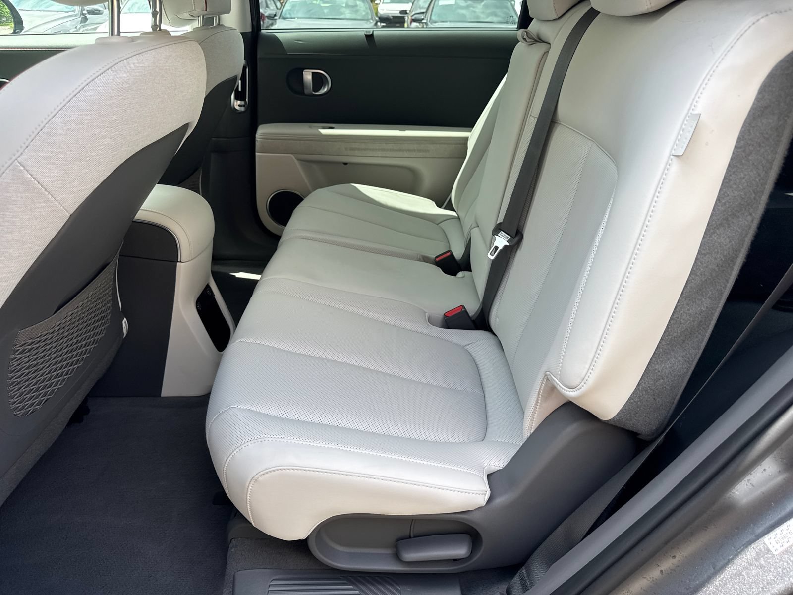Used 2024 Hyundai Ioniq 5 Limited AWD/4WD image 21
