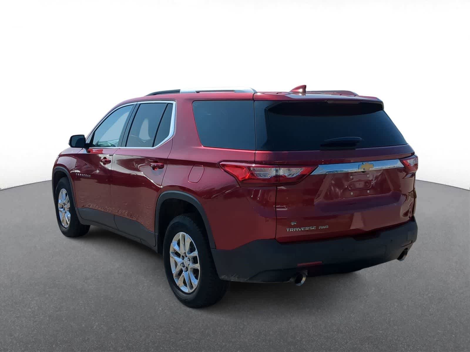 Used 2018 Chevrolet Traverse LT w/ LPO, Floor Liner Package AWD/4WD image 6