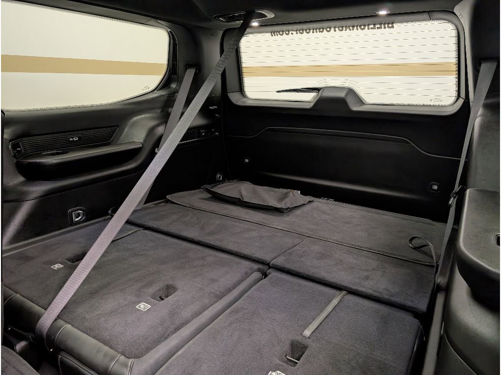 Used 2024 Jeep Wagoneer Series I w/ Premium Group I image 17