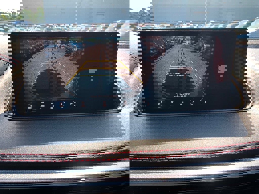 Used 2022 Acura MDX A-Spec image 25