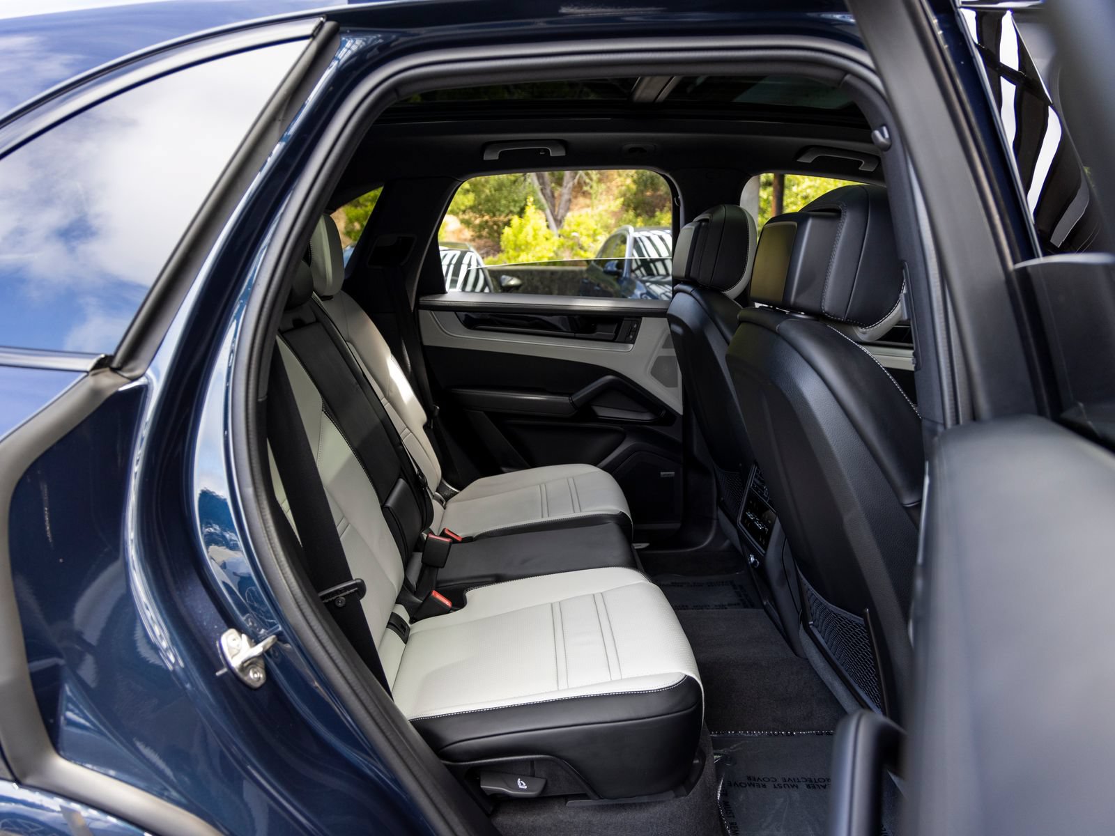 New 2026 Porsche Cayenne AWD/4WD image 48