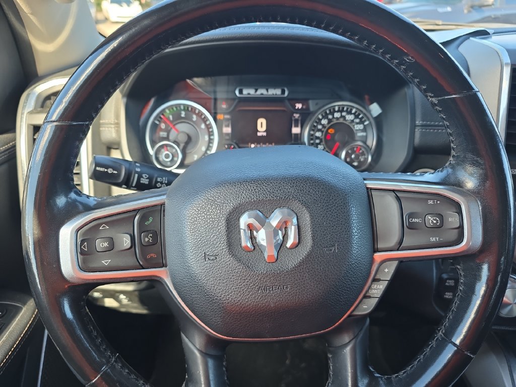 Used 2022 RAM 1500 Laramie AWD/4WD image 15