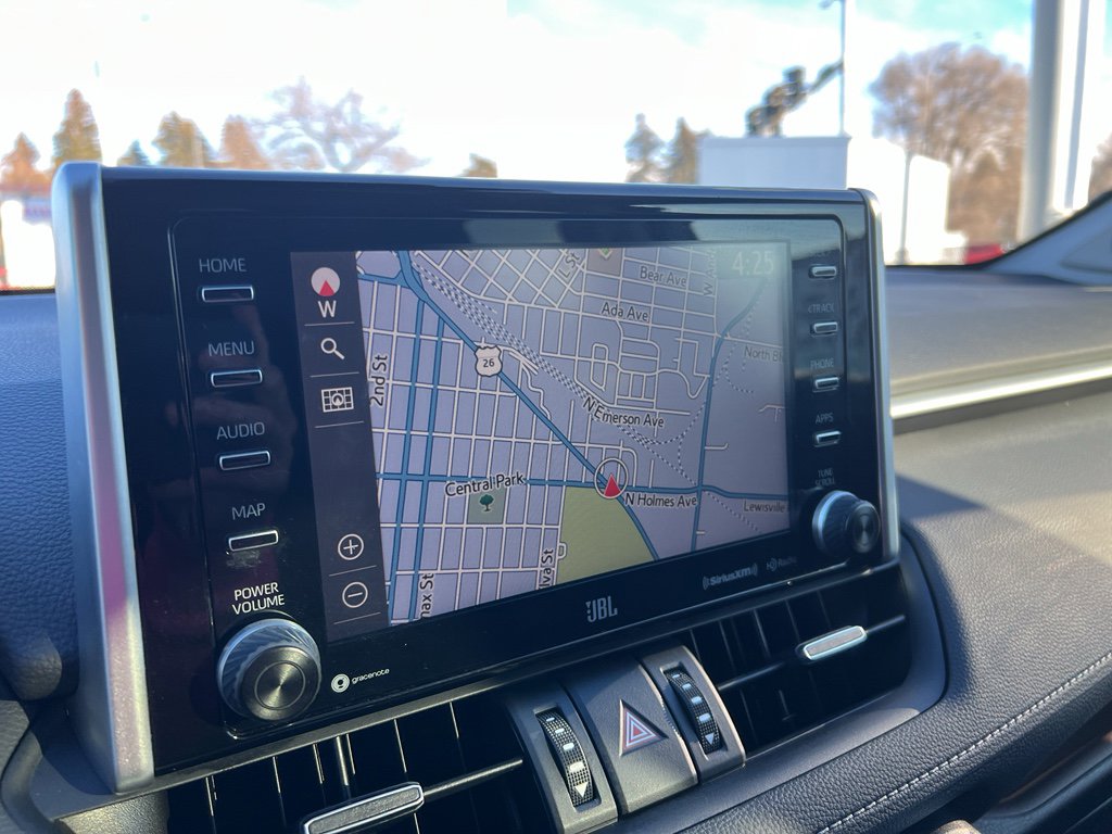 Used 2021 Toyota RAV4 Limited image 30