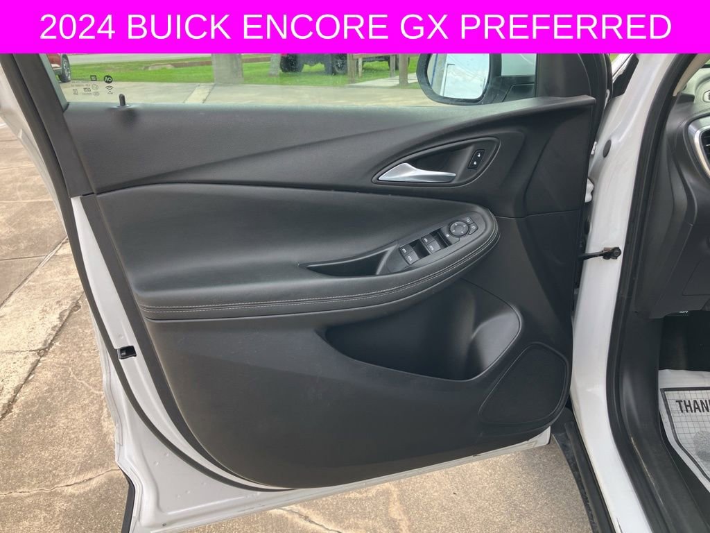 Used 2024 Buick Encore GX Preferred image 24