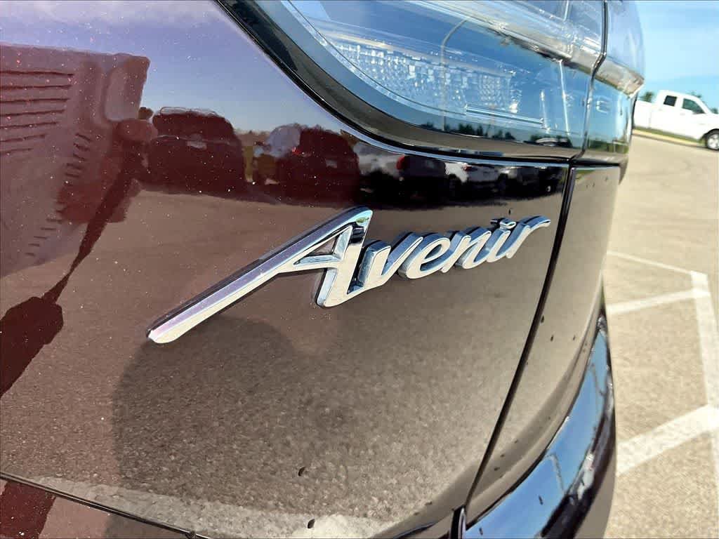 Used 2023 Buick Envision Avenir AWD/4WD image 26