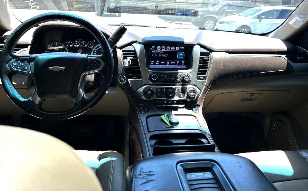 Used 2017 Chevrolet Suburban Premier image 6