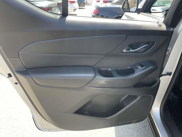 Used 2022 Chevrolet Traverse LT image 21
