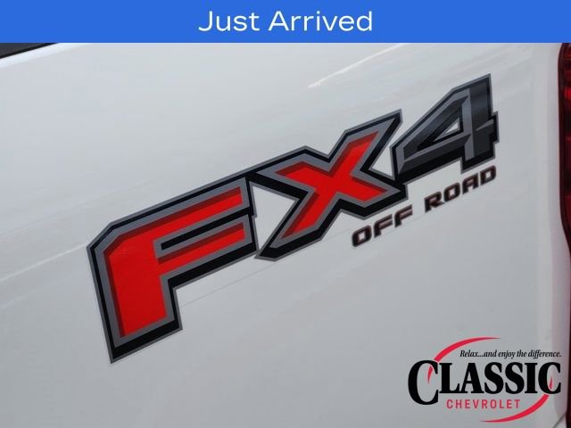 Used 2025 Ford F250 XLT w/ FX4 Off-Road Package image 17