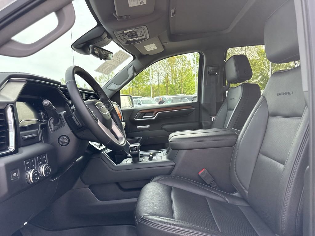 Used 2023 GMC Sierra 1500 Denali w/ Denali Reserve Package image 9