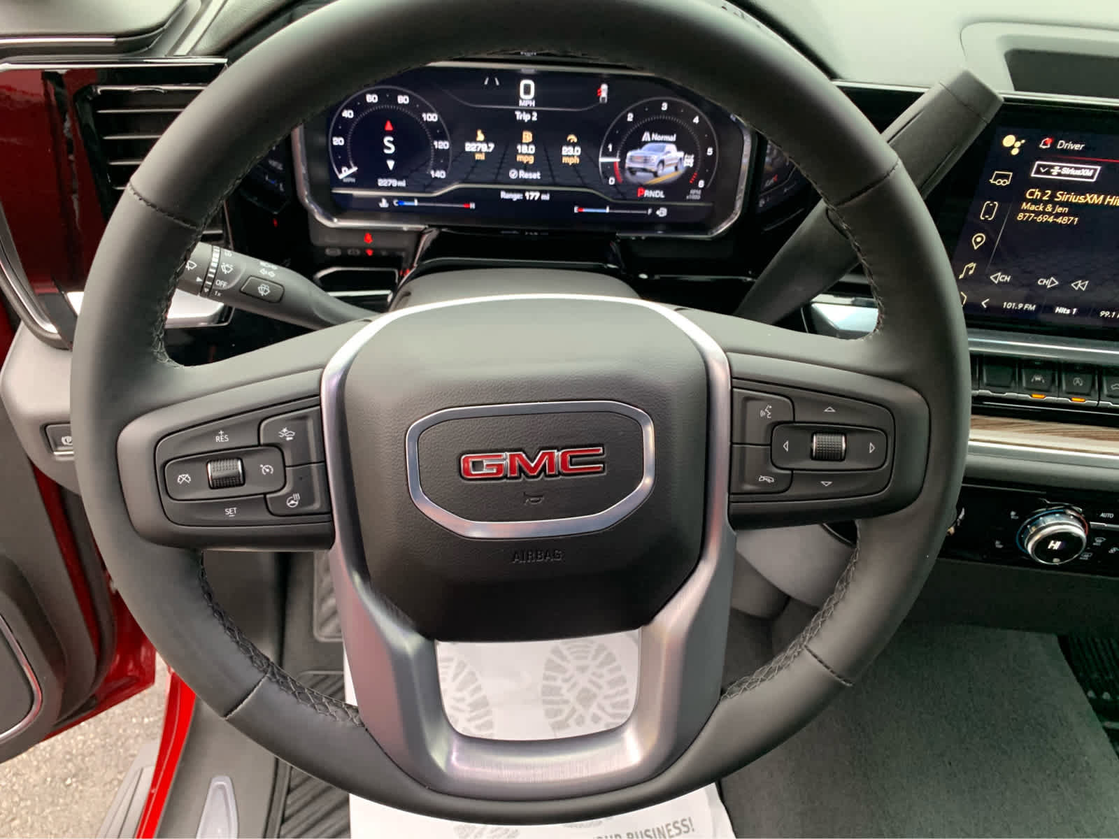 Used 2024 GMC Sierra 1500 Elevation image 14