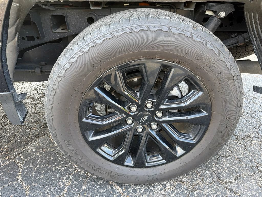 Used 2025 Ford F150 Lariat w/ Equipment Group 501A Mid AWD/4WD image 15