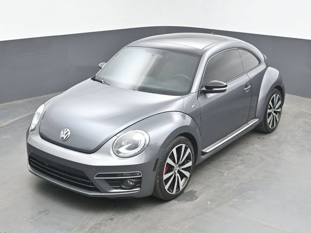 Used 2013 Volkswagen Beetle R-Line FWD image 15