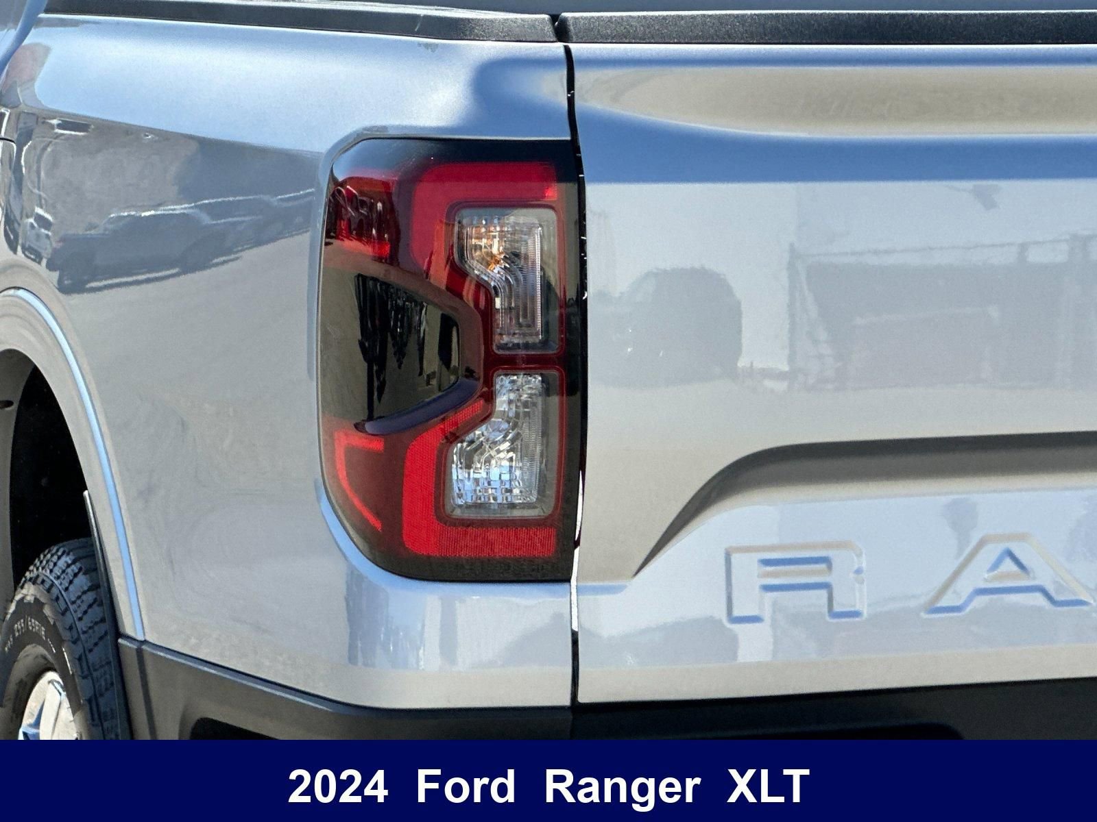 Used 2024 Ford Ranger XLT w/ Equipment Group 301A High RWD image 33