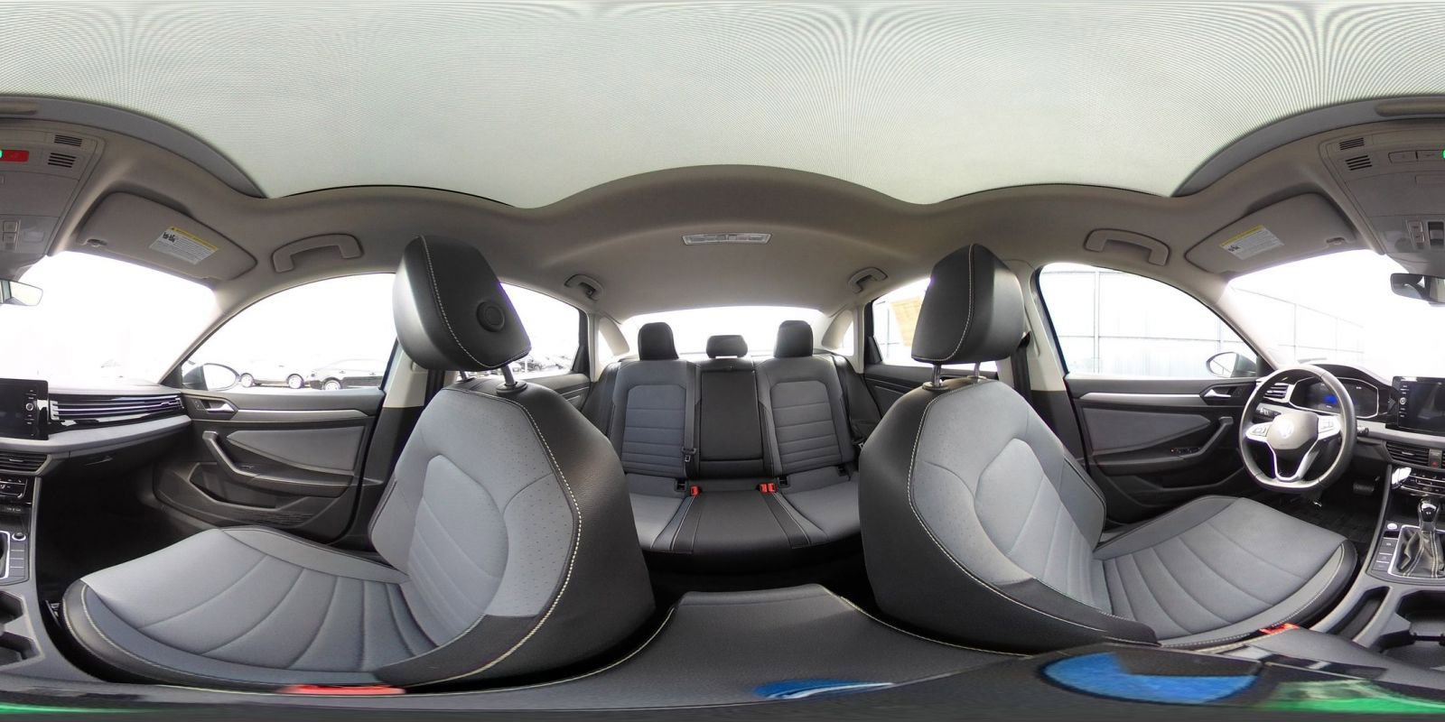 Used 2025 Volkswagen Jetta SE image 41