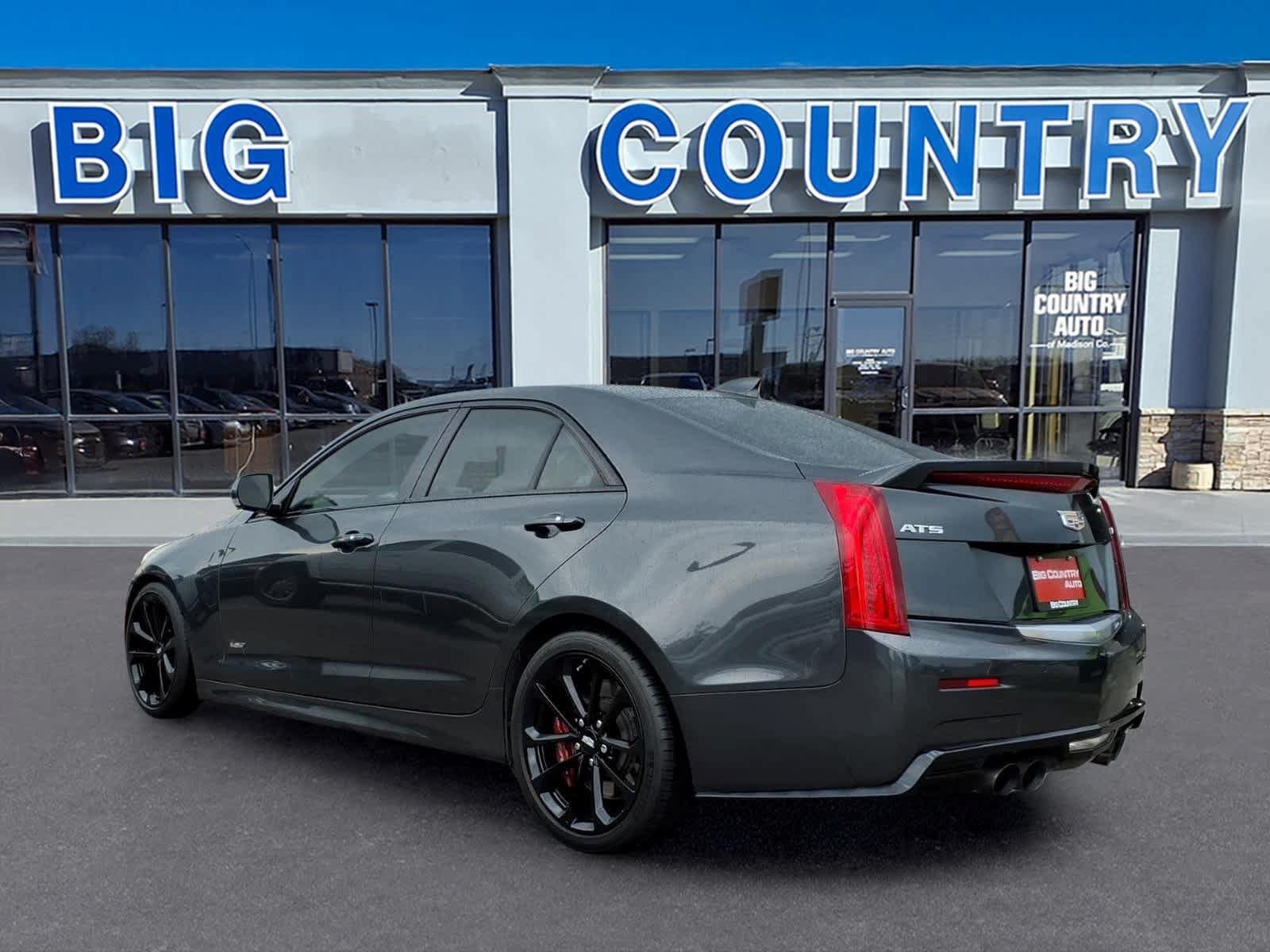Used 2017 Cadillac ATS V w/ Luxury Package RWD image 8