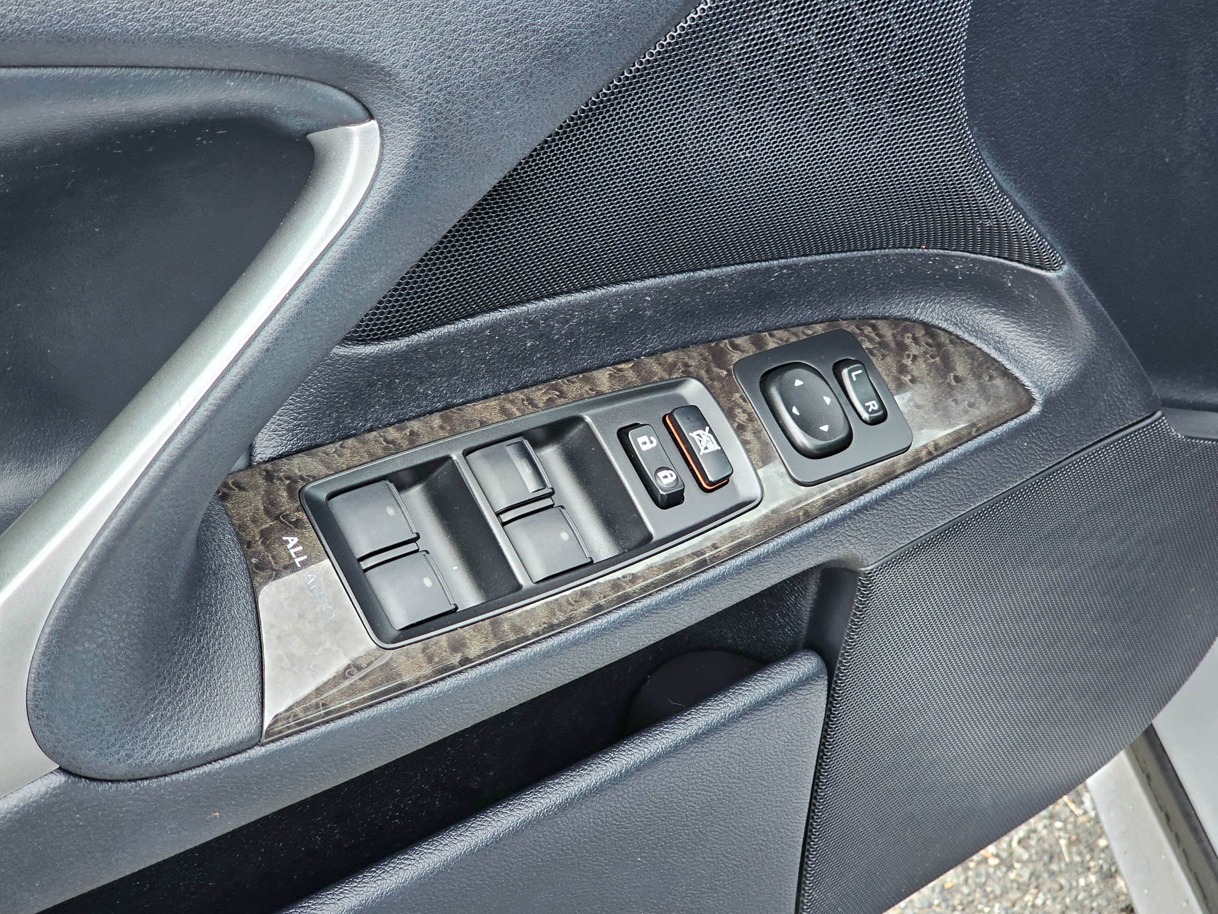 Used 2009 Lexus IS 250 AWD image 24