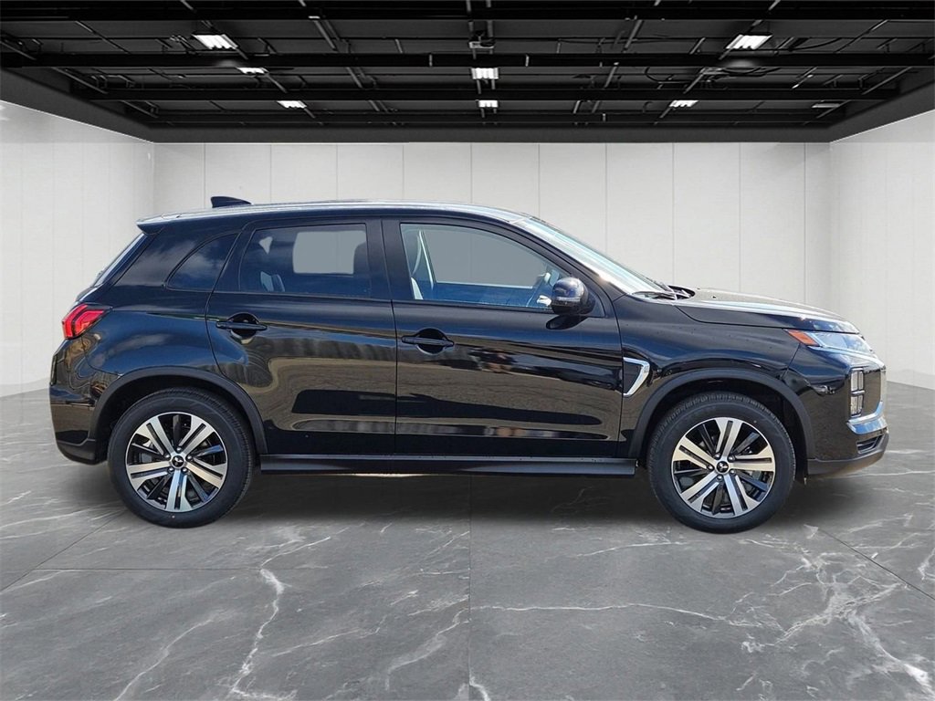 New 2025 Mitsubishi Outlander Sport SE image 6