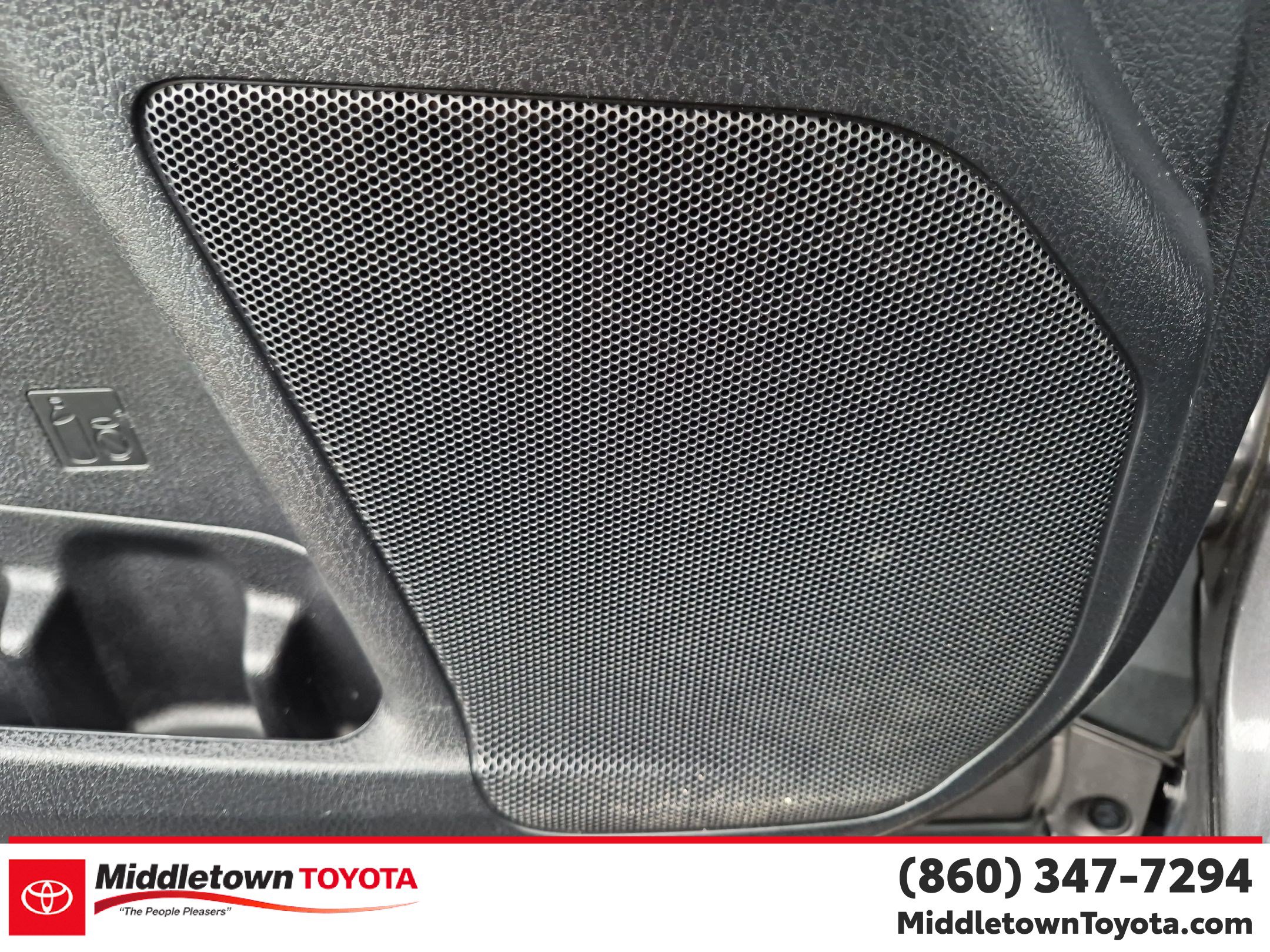 Used 2015 Toyota Highlander XLE AWD/4WD image 13