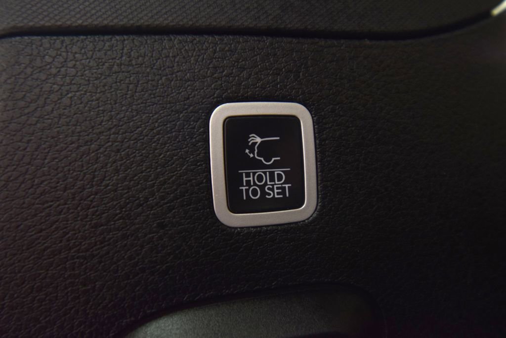 Used 2025 Jeep Grand Wagoneer Series III image 48