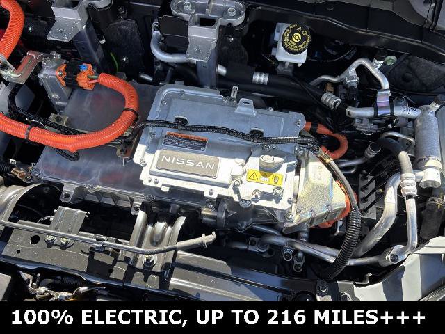 Certified 2024 Nissan Ariya FWD image 2