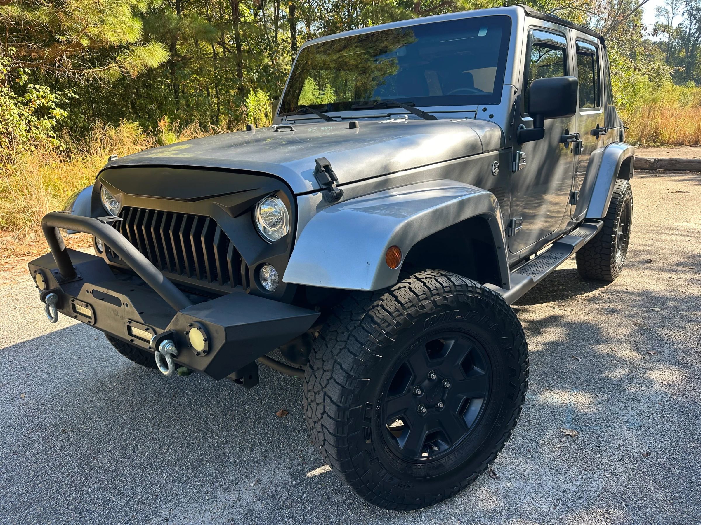 Used 2018 Jeep Wrangler Unlimited Sahara image 1