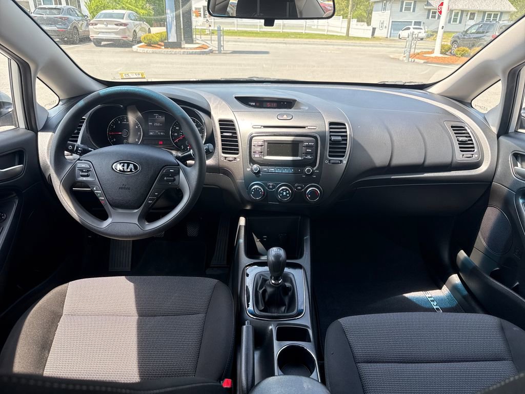 Used 2017 Kia Forte LX FWD image 14