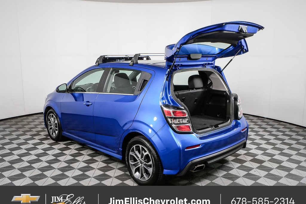Used 2020 Chevrolet Sonic LT w/ Convenience Package FWD image 30