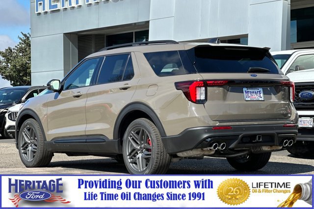 New 2026 Ford Explorer ST w/ Sun And Sound Package image 6