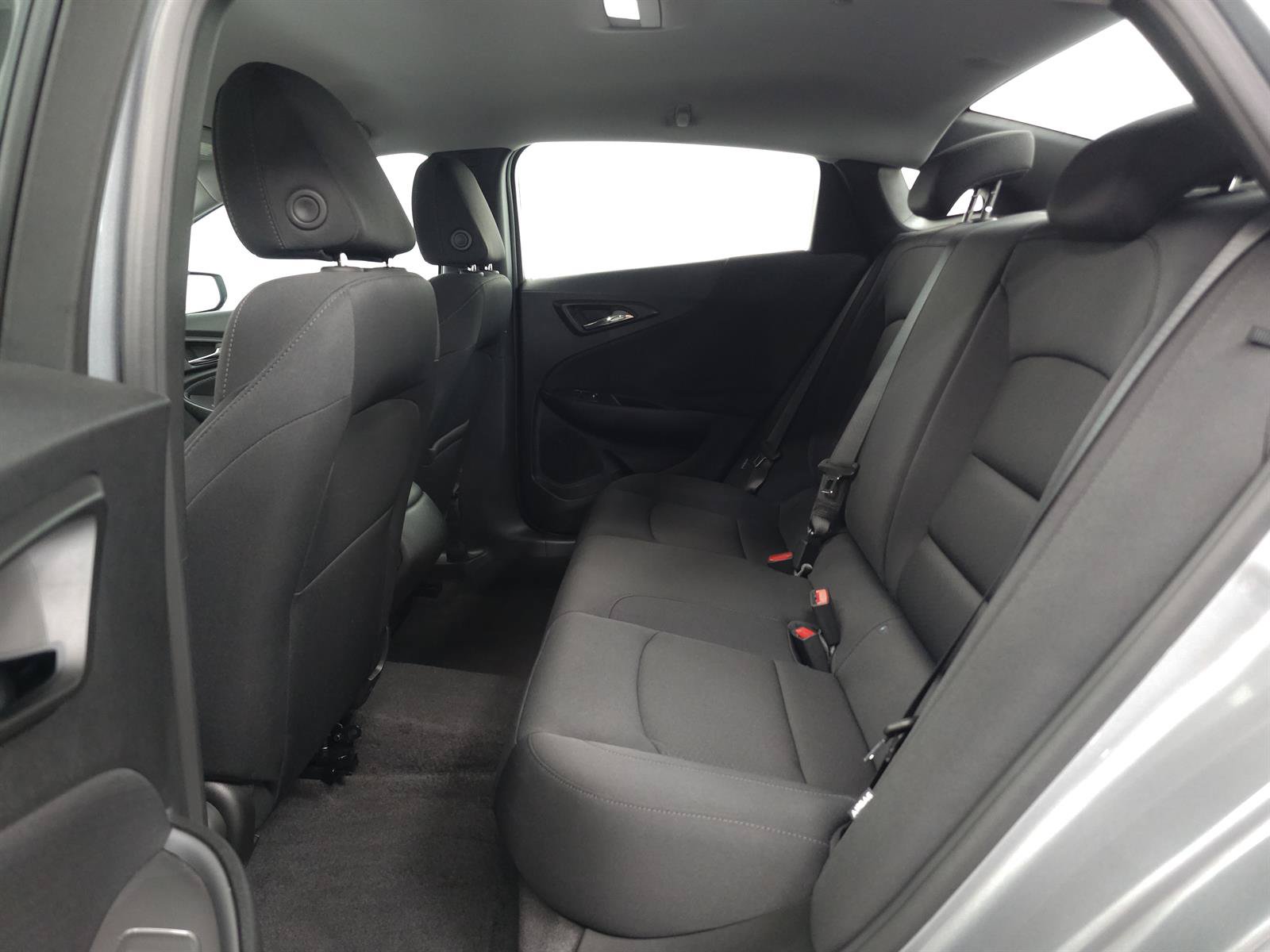 Used 2024 Chevrolet Malibu LS FWD image 5