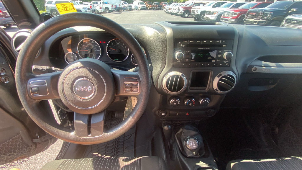 Used 2012 Jeep Wrangler Sport AWD/4WD image 22