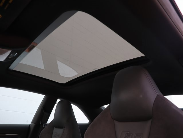 Used 2014 Audi S5 Prestige image 36