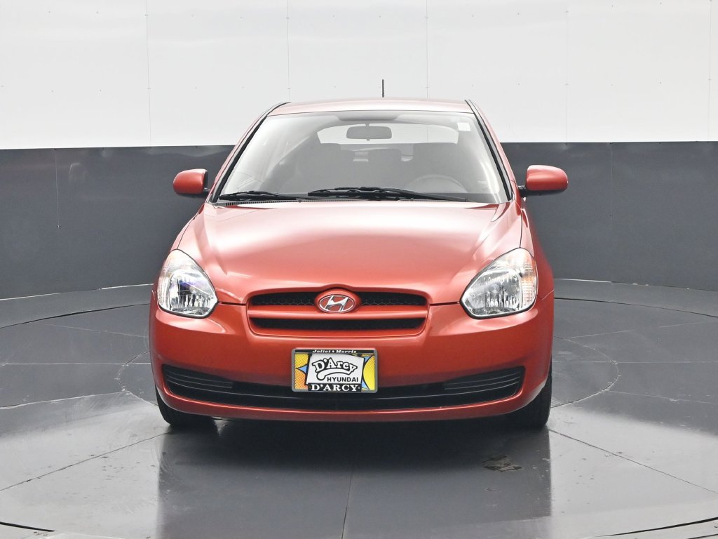 Used 2010 Hyundai Accent GS FWD image 3