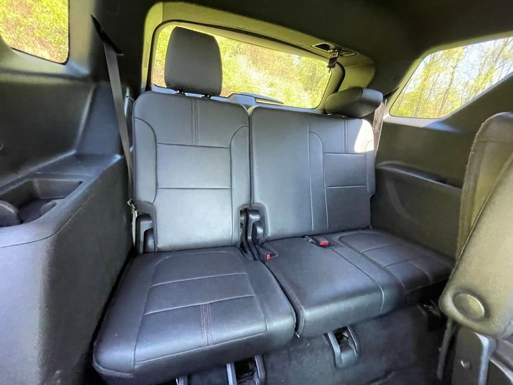 Used 2023 Chevrolet Traverse RS AWD/4WD image 18