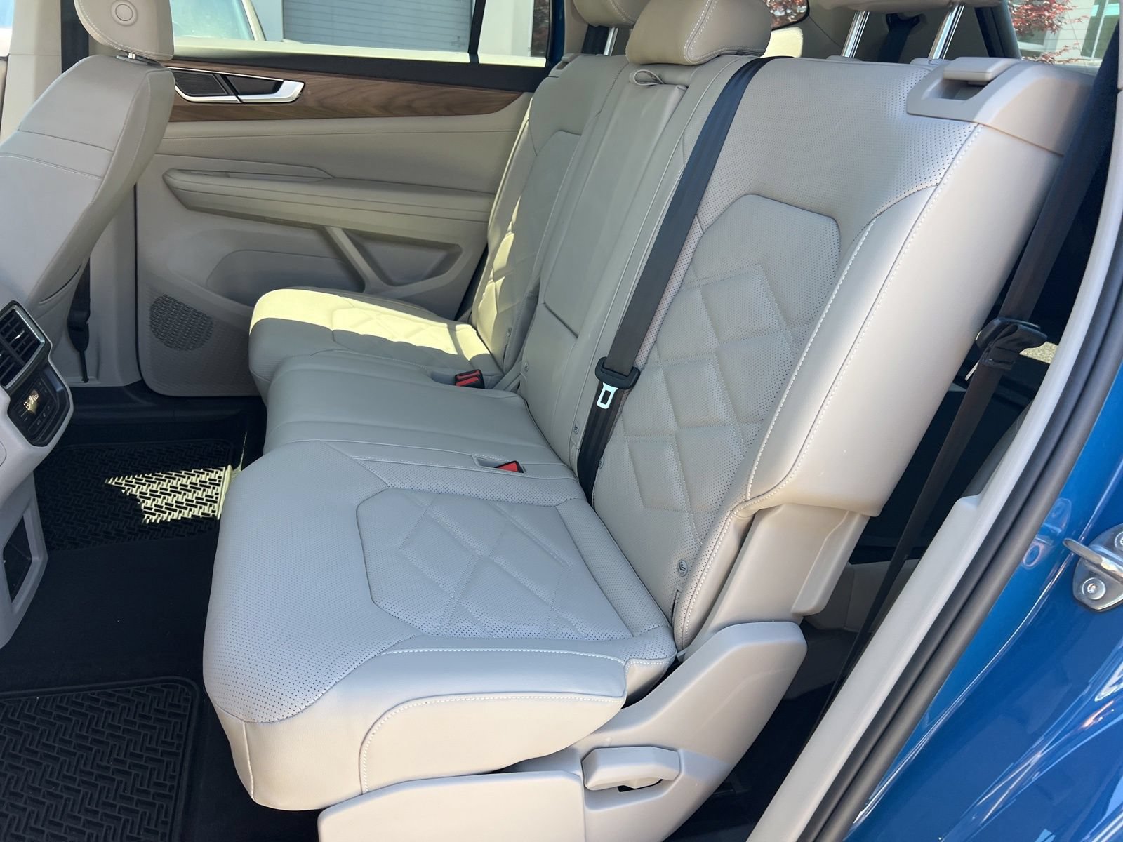 Certified 2026 Volkswagen Atlas SE FWD image 33