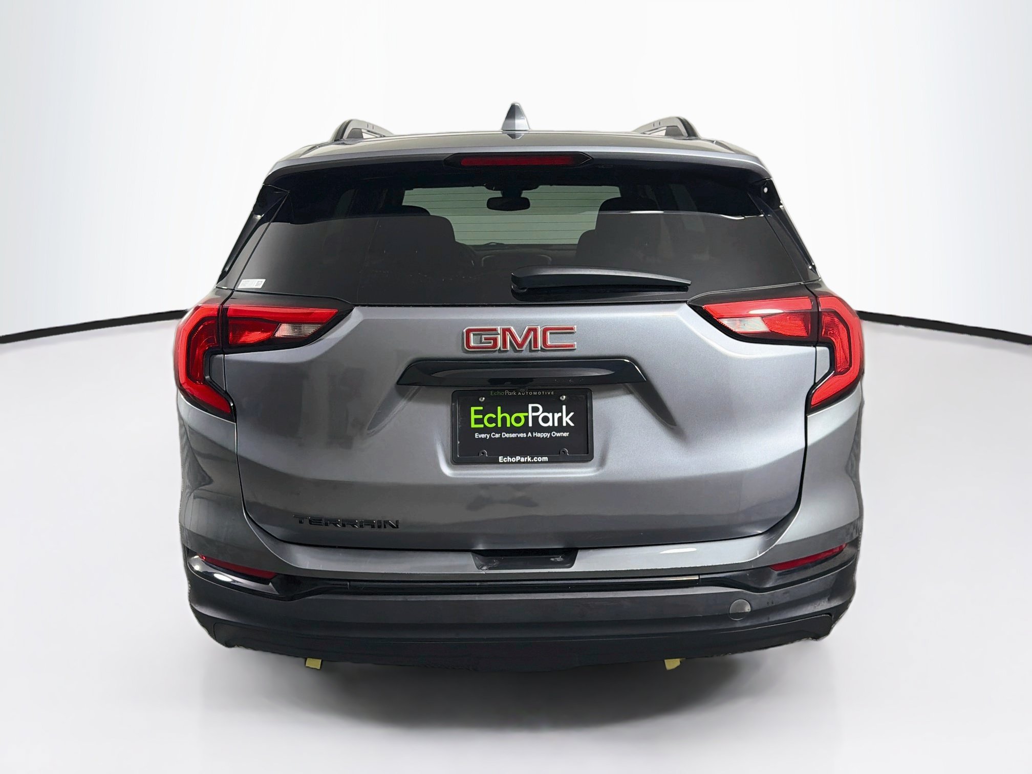 Used 2020 GMC Terrain SLE w/ Elevation Edition FWD image 7