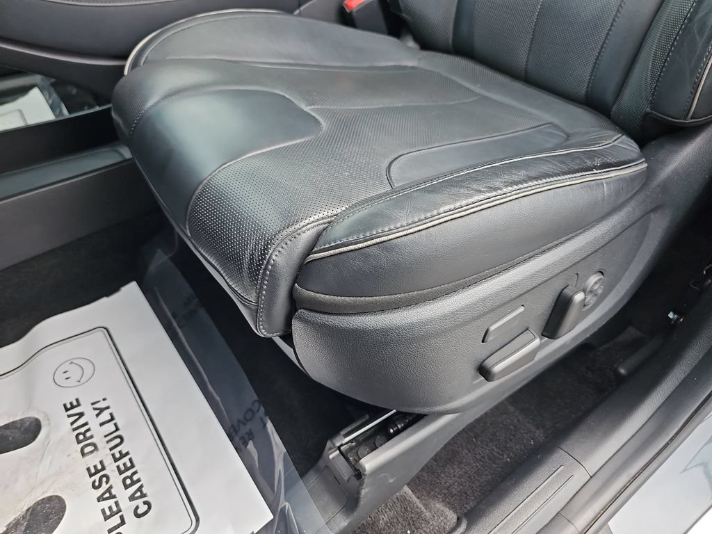 Used 2021 Hyundai Palisade Limited FWD image 28
