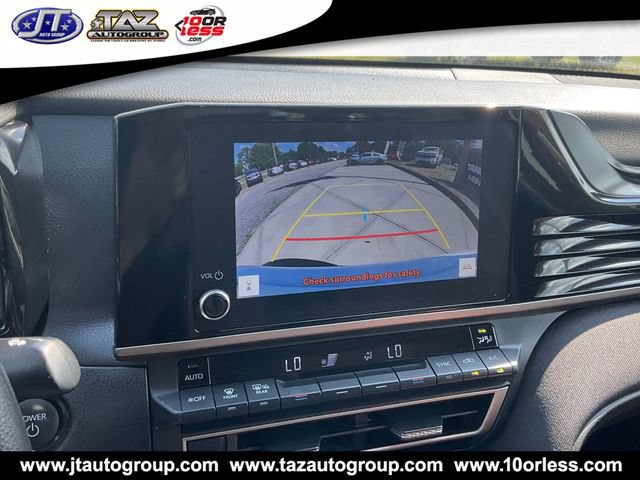 Used 2025 Toyota Camry LE FWD image 23