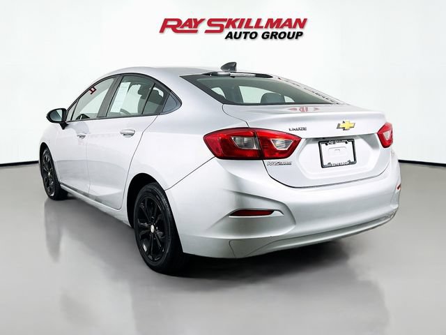 Used 2019 Chevrolet Cruze LS w/ LS Convenience Package FWD image 5