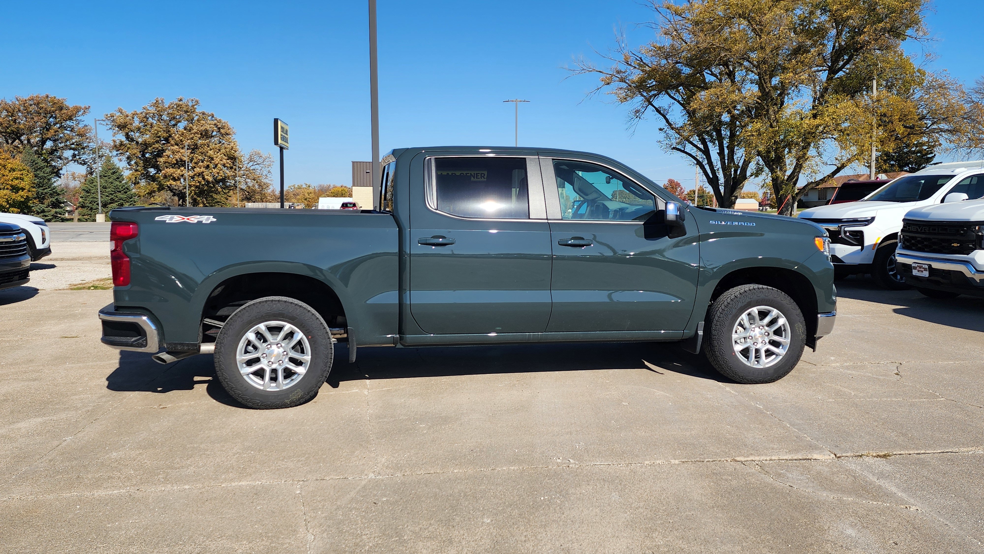 New 2026 Chevrolet Silverado 1500 LT w/ Leather Package image 4
