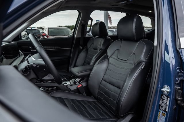 Used 2025 Kia Telluride SX Prestige AWD/4WD image 27