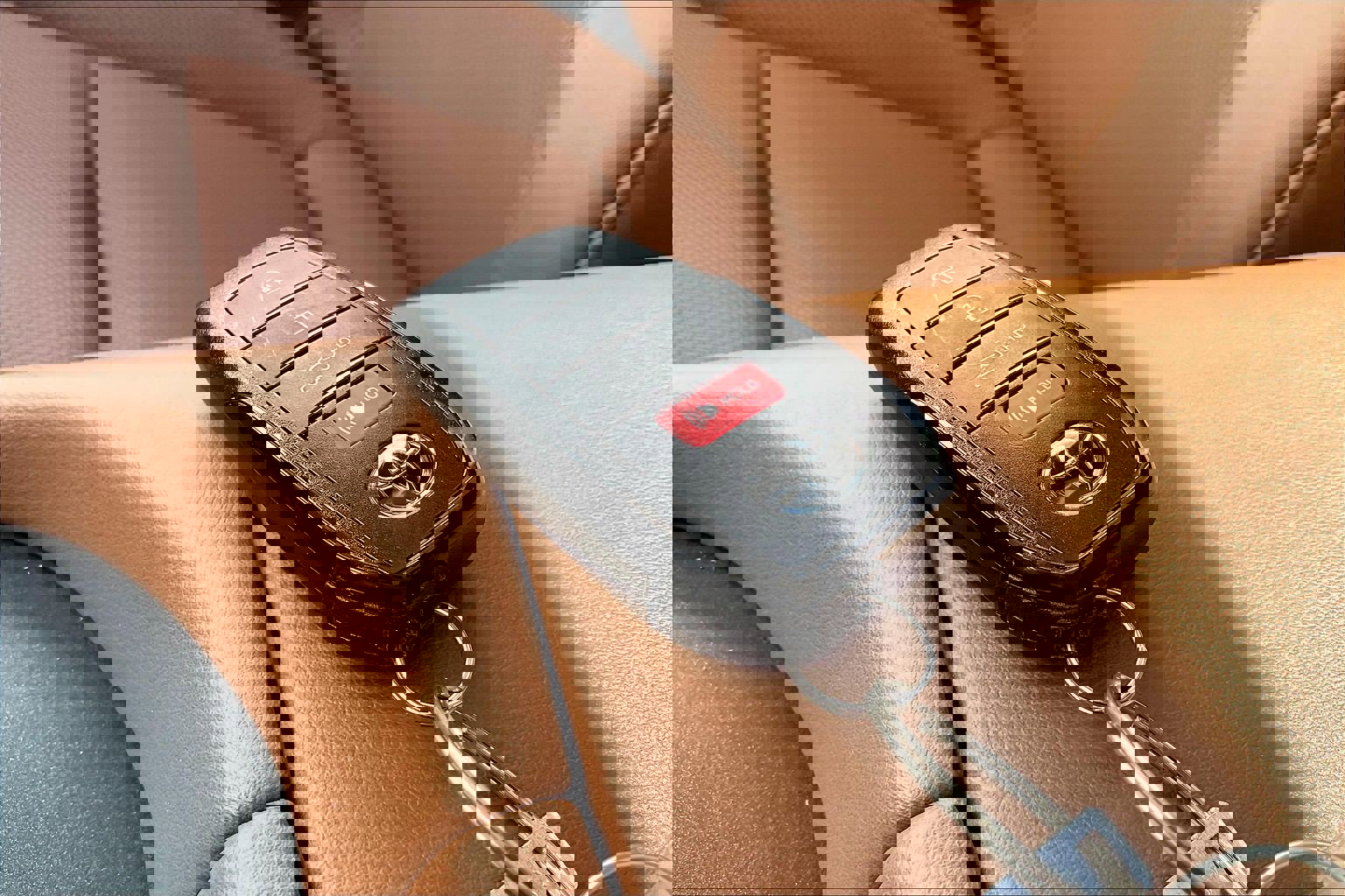 Used 2025 Toyota Crown Signia w/ Advanced Technology Package AWD/4WD image 14