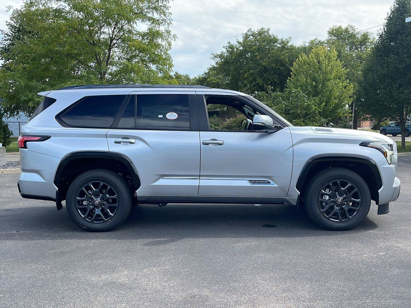 New 2026 Toyota Sequoia Platinum AWD/4WD image 10
