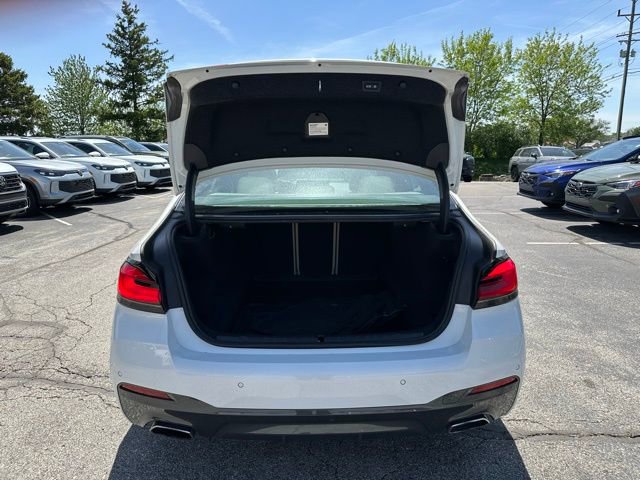 Used 2021 BMW 530i xDrive w/ M Sport Package AWD/4WD image 38