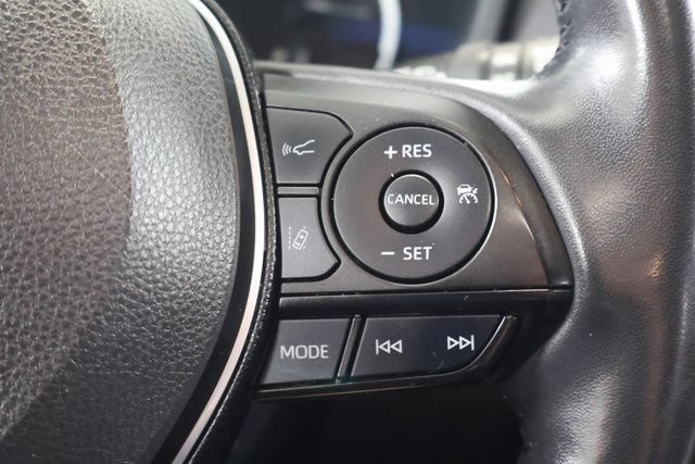 Certified 2019 Toyota RAV4 Limited w/ Cold Weather Package AWD/4WD image 22
