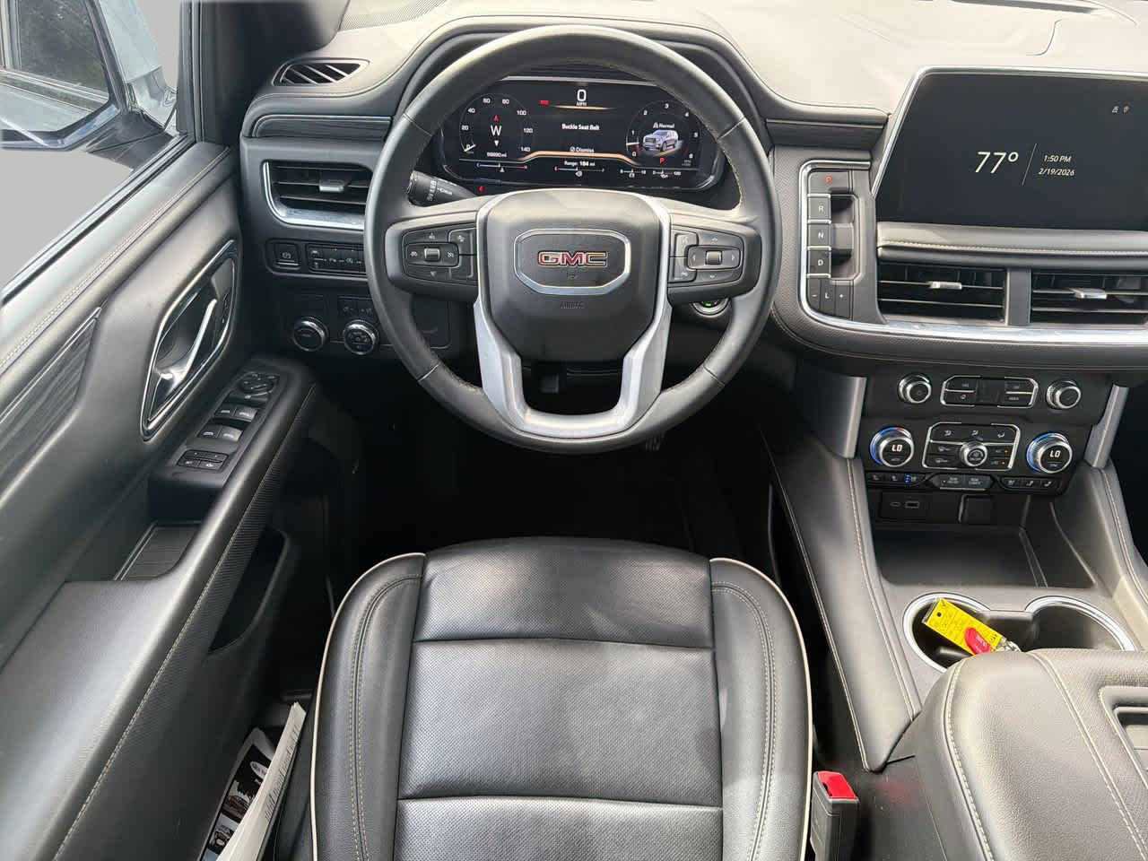 Used 2024 GMC Yukon SLT image 12