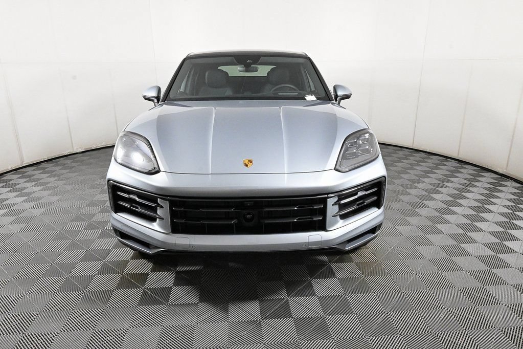 Used 2026 Porsche Cayenne Coupe AWD/4WD image 36