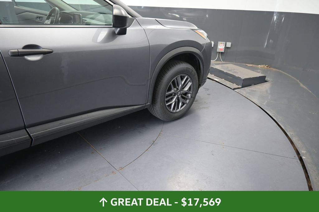 Used 2024 Nissan Rogue S FWD image 20