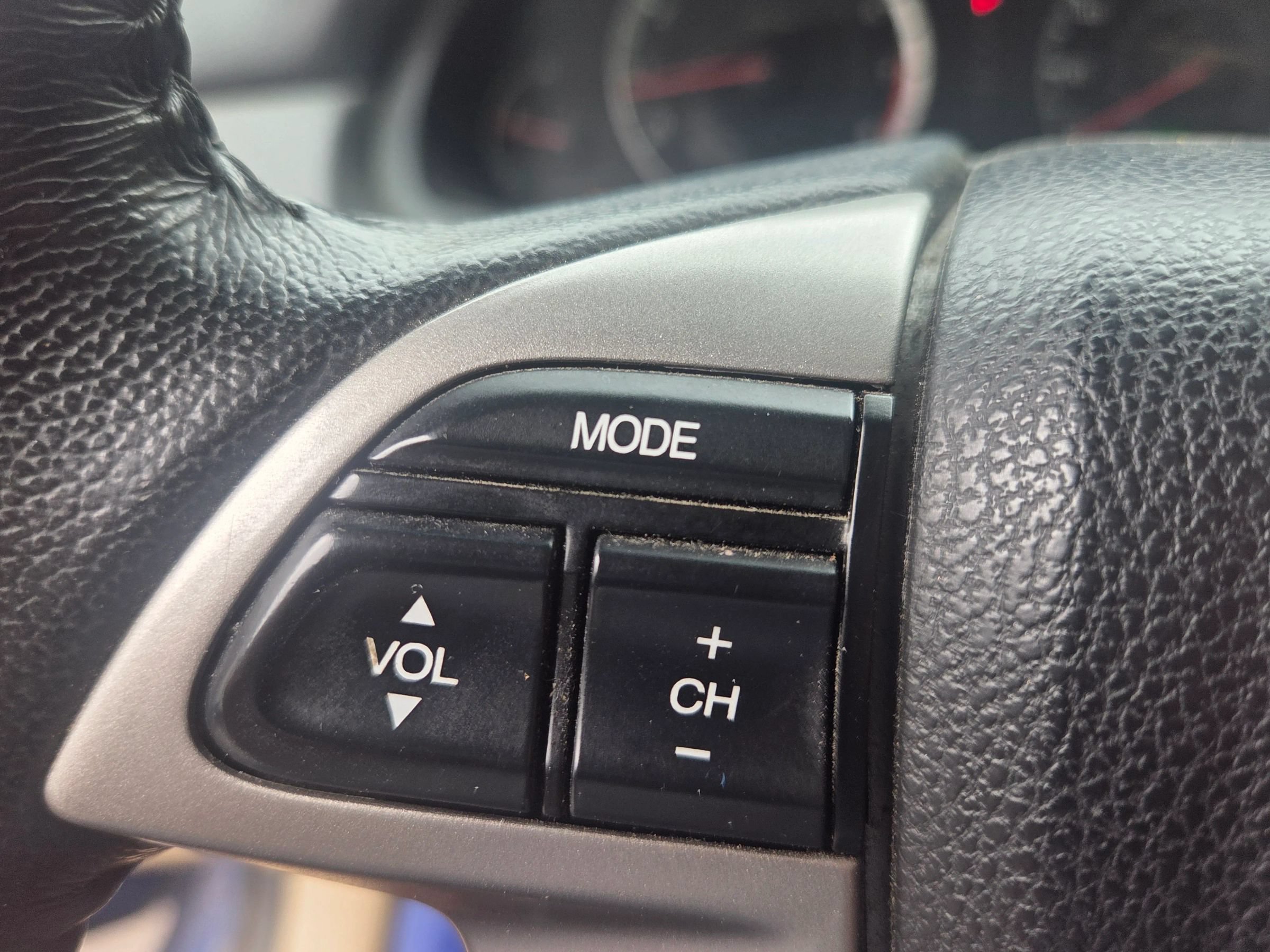 Used 2010 Honda Accord EX-L image 17